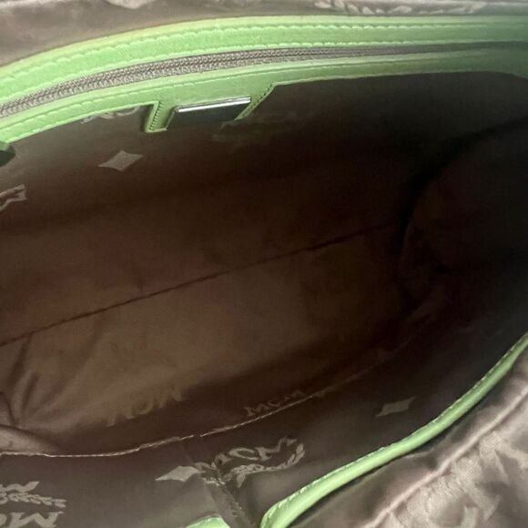 Like new!  Soft Lime Green MCM Hobo Shoulder Bag and MCM Dustbag - Picture 6 of 13